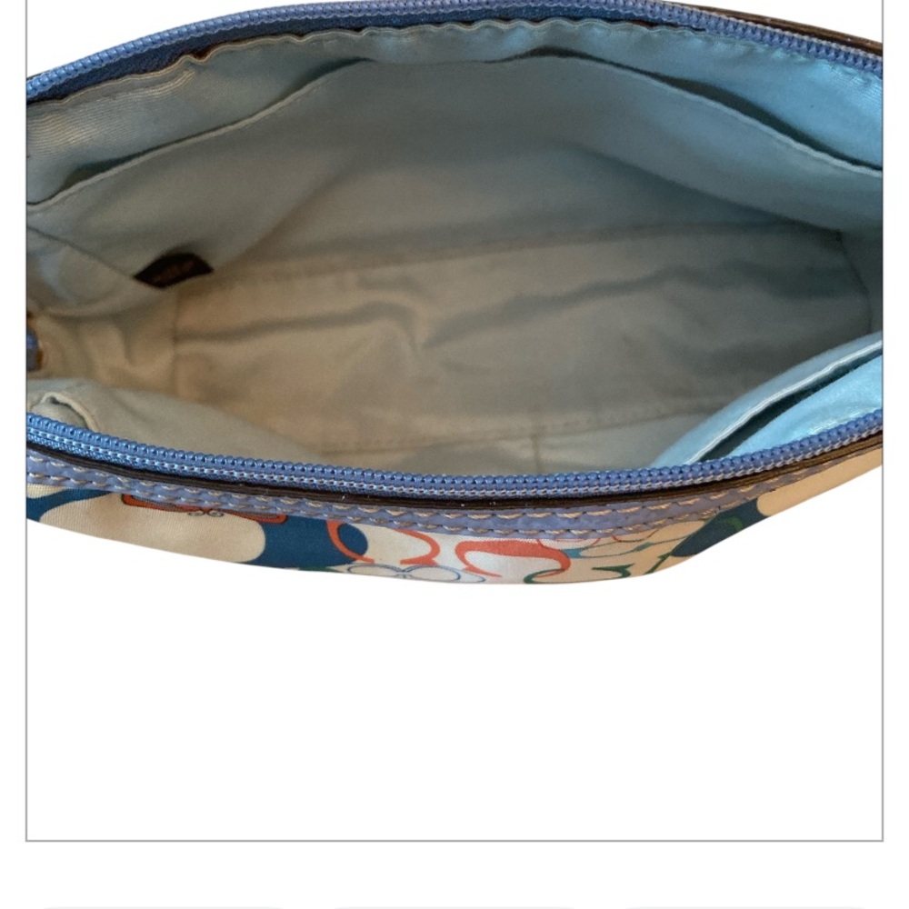 Y2K Coach Optic Signature Butterfly Zip Tote,cardholder, wristlet and med pouch - Picture 12 of 15